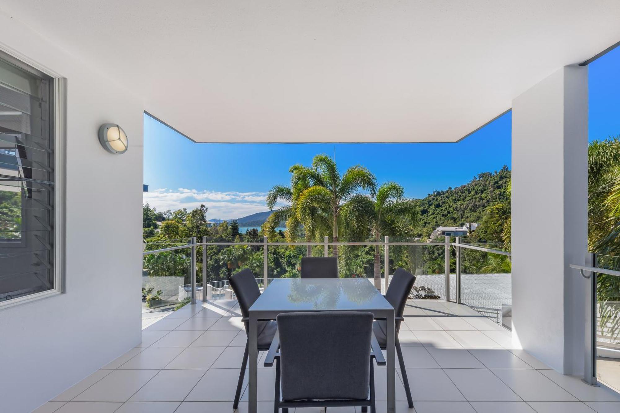 Airlie Summit Apartments Airlie Beach Exterior foto